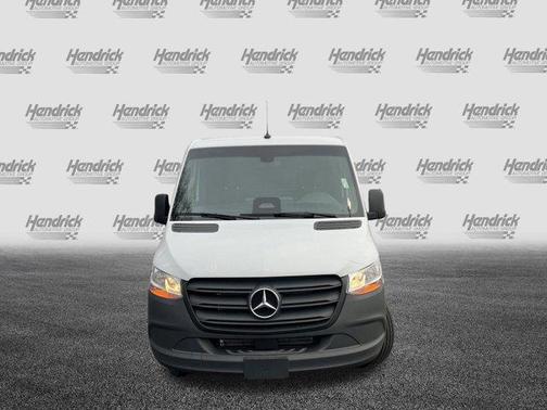 2025 Mercedes-Benz Sprinter 2500 Standard Roof