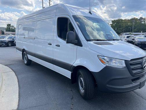2025 Mercedes-Benz Sprinter 2500 High Roof