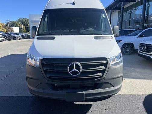 2025 Mercedes-Benz Sprinter 2500 High Roof