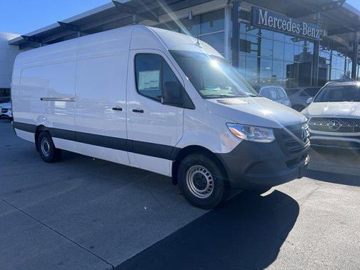 2025 Mercedes-Benz Sprinter 2500 High Roof