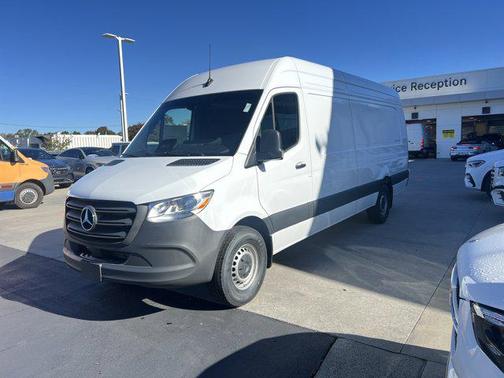 2025 Mercedes-Benz Sprinter 2500 High Roof