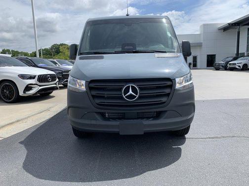 2025 Mercedes-Benz Sprinter 2500 Standard Roof
