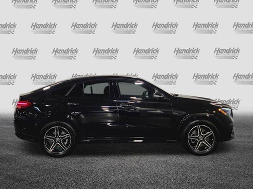 Obsidian Black Metallic 2026 Mercedes-Benz GLE 450 4MATIC