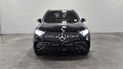 2026 Mercedes-Benz GLC 300 4MATIC