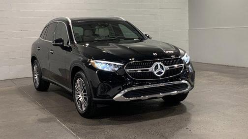 2026 Mercedes-Benz GLC 300 4MATIC