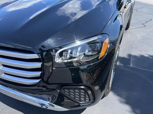 Black 2025 Mercedes-Benz GLS 450 4MATIC