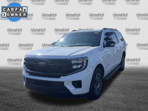 Star White Metallic Tri-Coat 2025 Ford Expedition Active