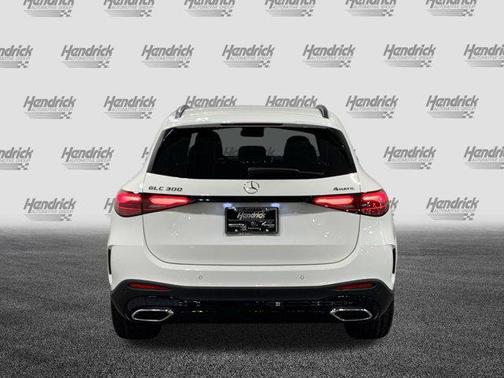 2026 Mercedes-Benz GLC 300 4MATIC