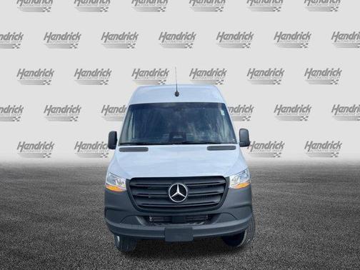2025 Mercedes-Benz Sprinter 2500 Standard Roof