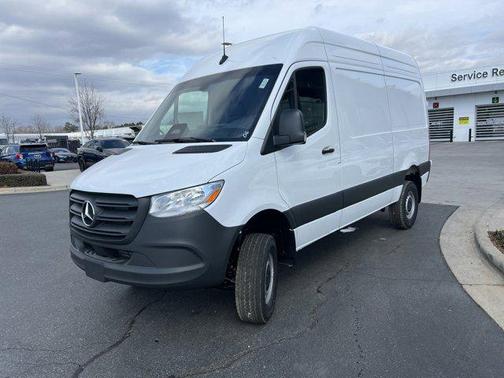 2025 Mercedes-Benz Sprinter 2500 Standard Roof