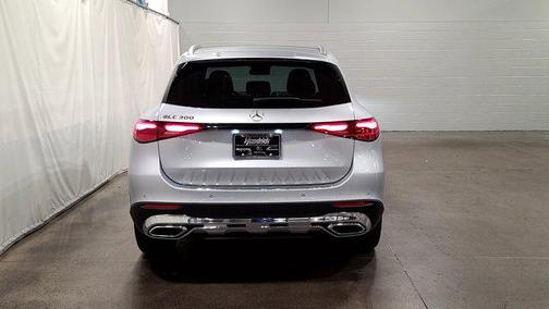 2026 Mercedes-Benz GLC 300 Base