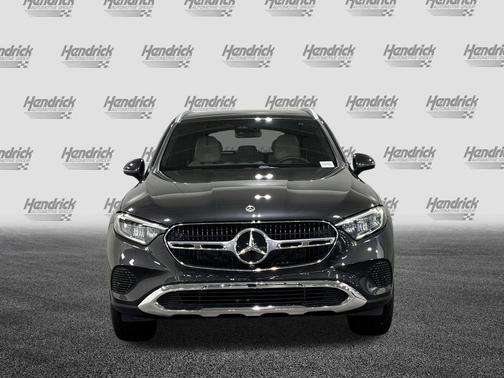 Graphite Grey Metallic 2026 Mercedes-Benz GLC 300 4MATIC
