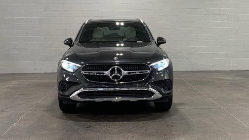 2026 Mercedes-Benz GLC 300 Base