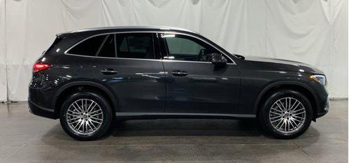 2026 Mercedes-Benz GLC 300 Base