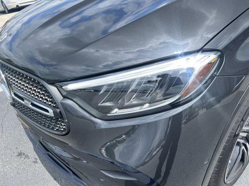 2024 Mercedes-Benz GLC 300 Base