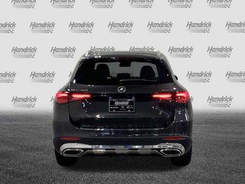 2026 Mercedes-Benz GLC 300 4MATIC