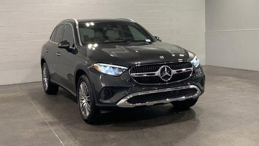 2026 Mercedes-Benz GLC 300 4MATIC