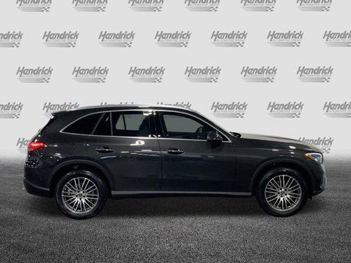 2026 Mercedes-Benz GLC 300 4MATIC