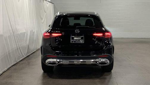 2026 Mercedes-Benz GLC 300 Base