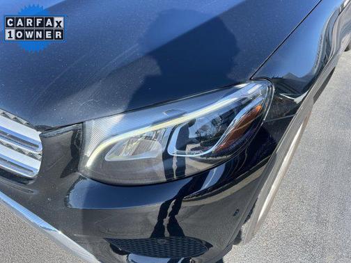 2018 Mercedes-Benz GLC 300 Base