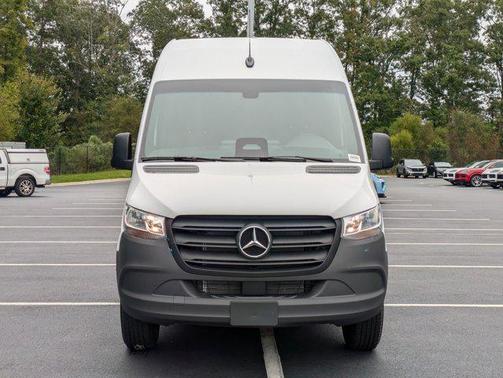2025 Mercedes-Benz Sprinter 2500 Standard Roof
