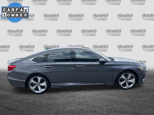 2018 Honda Accord Touring 1.5T