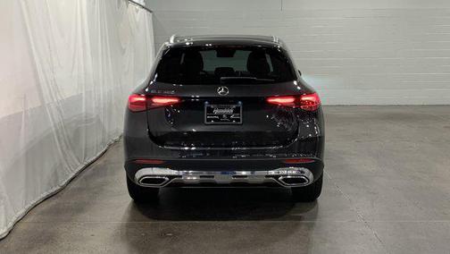 2026 Mercedes-Benz GLC 300 Base