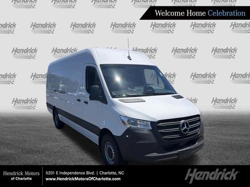 Arctic White 2026 Mercedes-Benz Sprinter 2500 High Roof