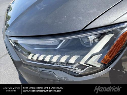 Samurai Gray Metallic 2021 Audi Q7 55 Prestige