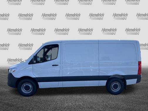 Arctic White 2026 Mercedes-Benz Sprinter 2500 Standard Roof