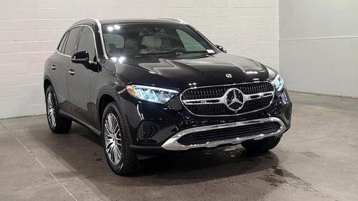 2026 Mercedes-Benz GLC 300 Base