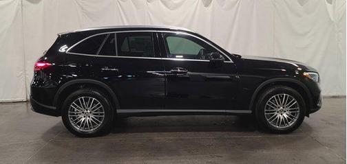 2026 Mercedes-Benz GLC 300 Base