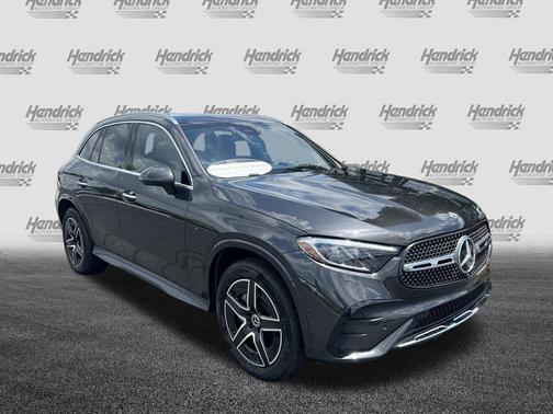 Graphite Grey Metallic 2025 Mercedes-Benz GLC 300 4MATIC