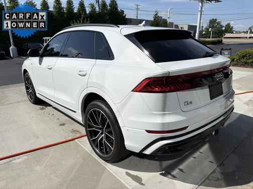 Glacier White Metallic 2020 Audi Q8 55 Premium Plus