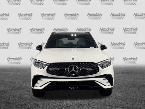 2025 Mercedes-Benz GLC 350e Base