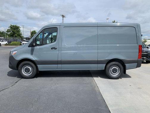 2025 Mercedes-Benz Sprinter 2500 Standard Roof