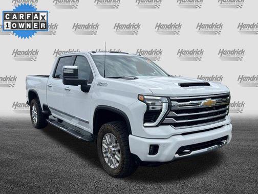 Summit White 2024 Chevrolet Silverado 2500 High Country