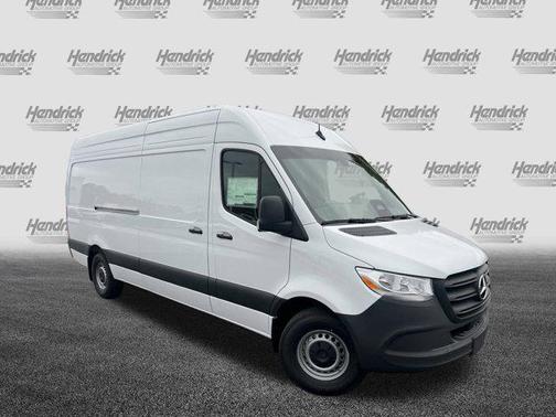 2025 Mercedes-Benz Sprinter 2500 High Roof