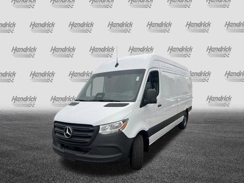 2025 Mercedes-Benz Sprinter 2500 High Roof