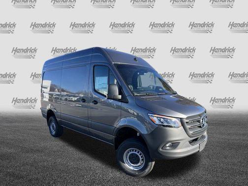 2025 Mercedes-Benz Sprinter 2500 Standard Roof