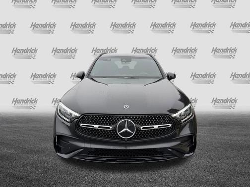 Graphite Grey Metallic 2025 Mercedes-Benz GLC 300 Base