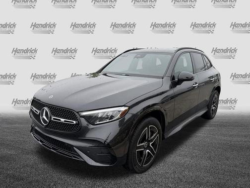Graphite Grey Metallic 2025 Mercedes-Benz GLC 300 Base