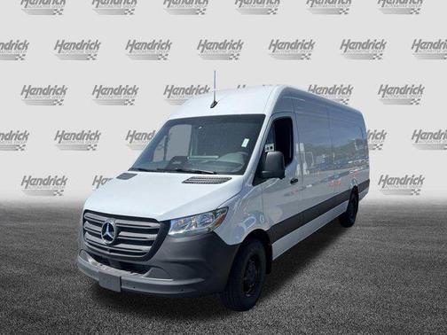 Arctic White 2026 Mercedes-Benz Sprinter 2500 High Roof