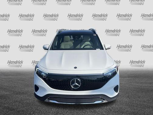Polar White 2025 Mercedes-Benz EQB 300 4MATIC