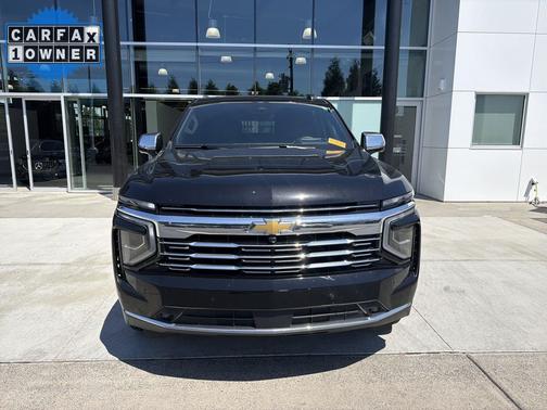 Black 2025 Chevrolet Suburban Premier
