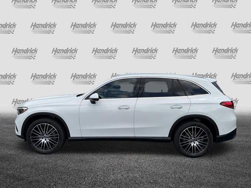Polar White 2025 Mercedes-Benz GLC 300 Base