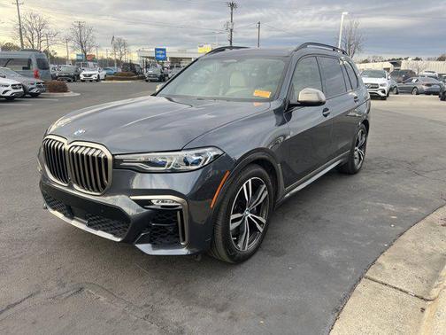2020 BMW X7 M50i