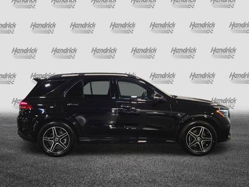 Obsidian Black Metallic 2026 Mercedes-Benz GLE 350 4MATIC