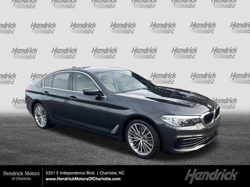 2019 BMW 530 530i