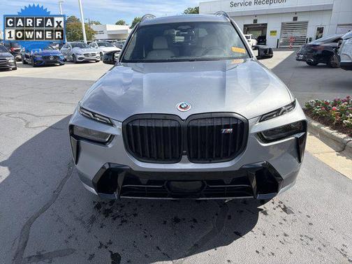 Skyscraper Grey Metallic 2023 BMW X7 M60i